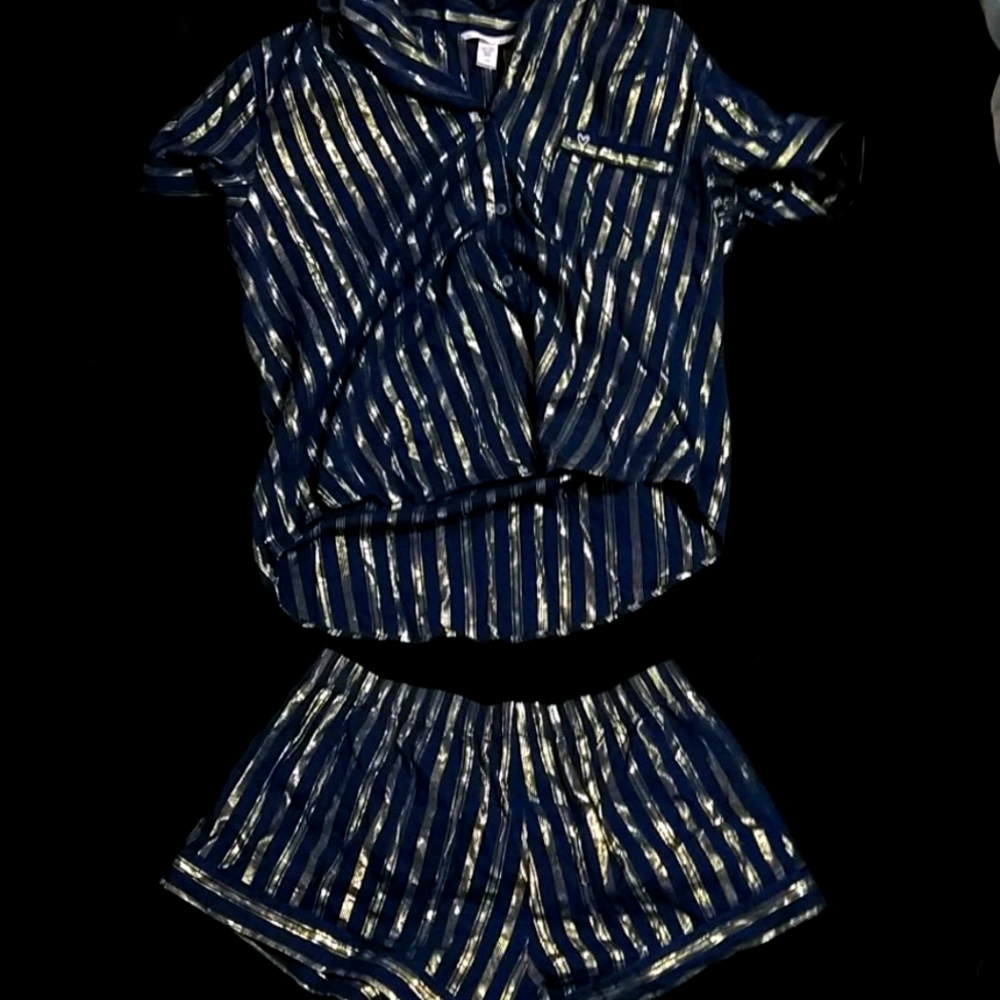 Sleep ware set